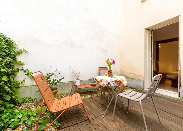 Studio Falguiere avec terrasse proche Necker et Montparnasse