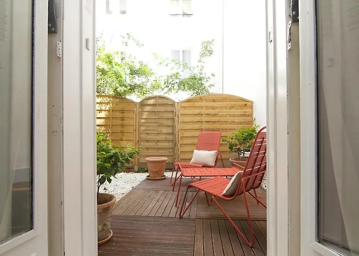 Studio Falguiere avec terrasse proche Necker et Montparnasse